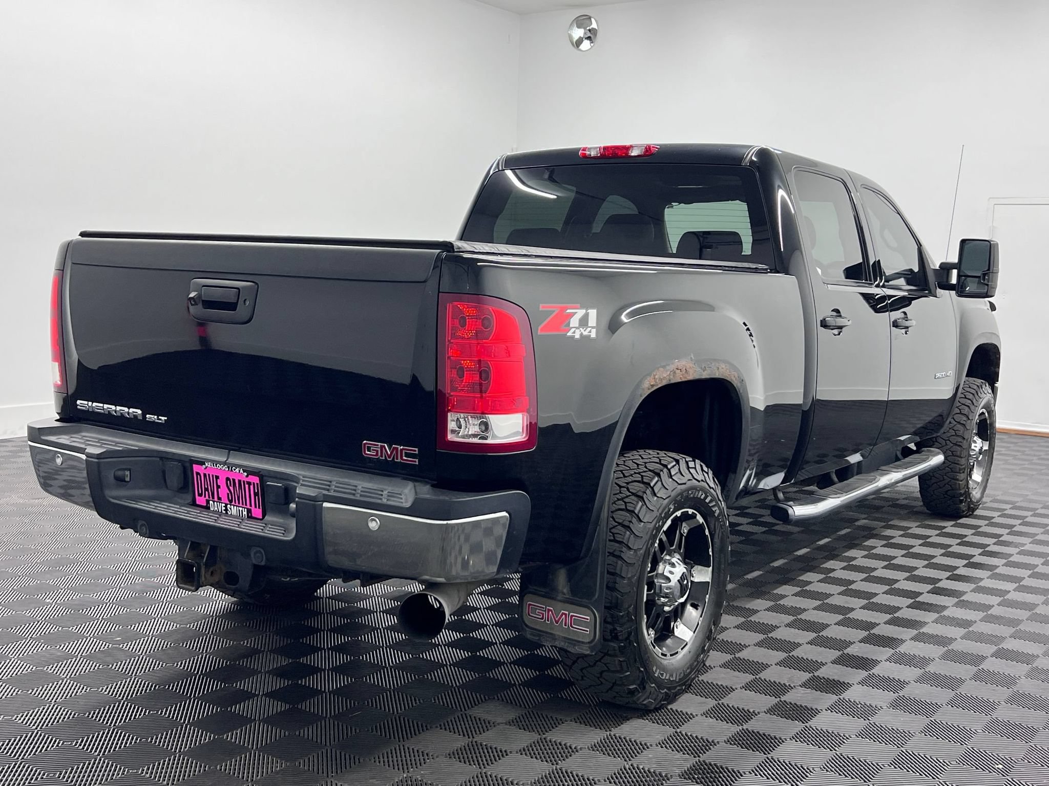 Used 2013 GMC Sierra 2500 SLT AWD/4WD image 9