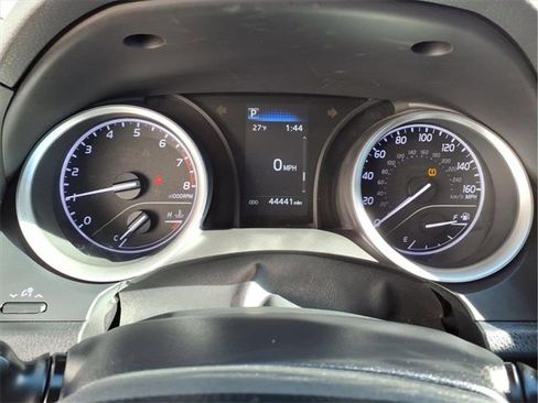 Used 2021 Toyota Camry LE image 16