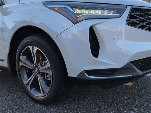 Certified 2025 Acura RDX SH-AWD w/ Technology Package image 11