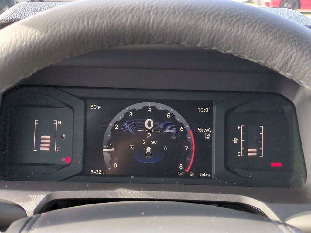 Certified 2025 Toyota Tacoma SR5 AWD/4WD image 19