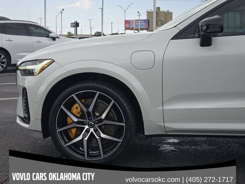 Certified 2024 Volvo XC60 T8 Polestar w/ Protection Package Premier AWD/4WD image 6