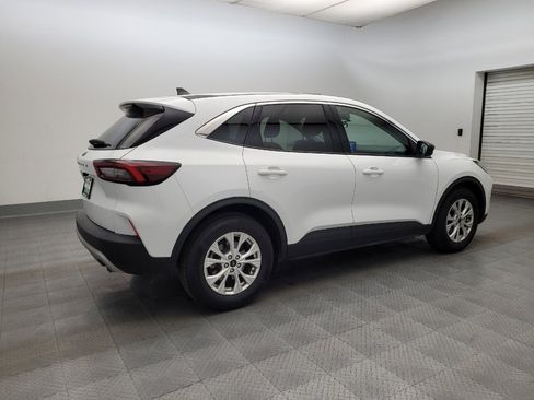 Used 2023 Ford Escape Active image 10