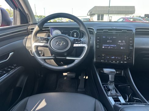 Used 2022 Hyundai Tucson SEL w/ Convenience + Premium Package AWD/4WD image 15