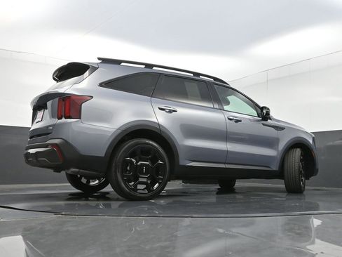 Used 2024 Kia Sorento X-Line EX image 32