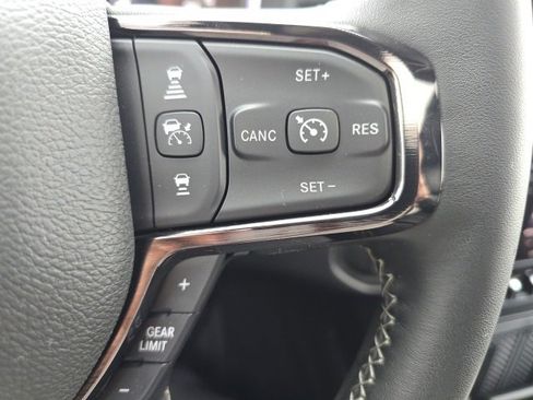 New 2026 RAM 2500 Limited image 25