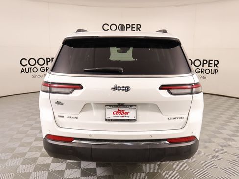 Used 2021 Jeep Grand Cherokee L Limited AWD/4WD image 24