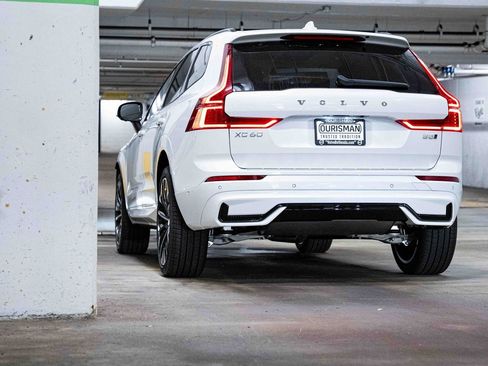 New 2026 Volvo XC60 B5 Ultra w/ Protection Package Premier image 6