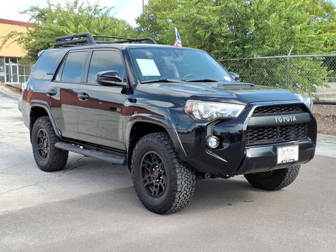 Used 2019 Toyota 4Runner TRD Pro AWD/4WD image 6