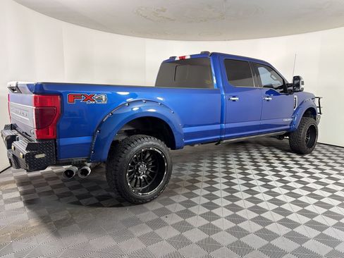 Used 2022 Ford F350 Platinum AWD/4WD image 17