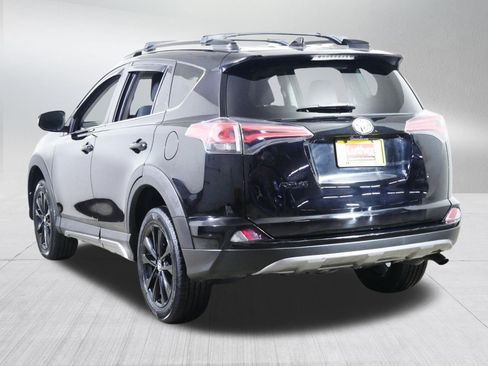 Used 2018 Toyota RAV4 Adventure image 5