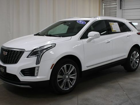 Used 2024 Cadillac XT5 Premium Luxury FWD image 4