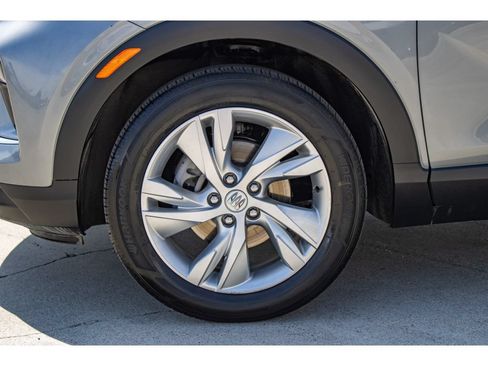 Used 2024 Buick Encore GX Preferred FWD image 5