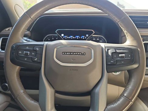 Certified 2021 GMC Yukon XL Denali AWD/4WD image 37