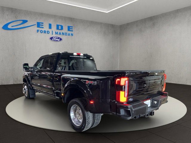 Used 2026 Ford F450 Platinum w/ FX4 Off-Road Package AWD/4WD image 5