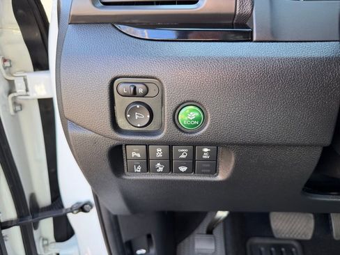 Certified 2022 Honda Ridgeline Black Edition image 21