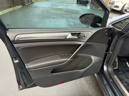 Used 2019 Volkswagen GTI Rabbit Edition image 9