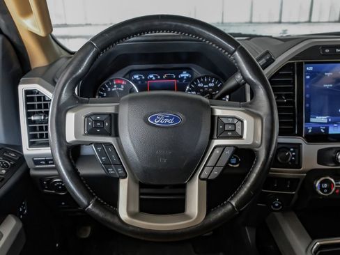 Used 2022 Ford F350 Lariat w/ Lariat Ultimate Package AWD/4WD image 16