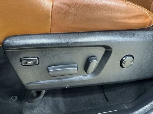 Used 2019 Toyota Tundra 1794 Edition image 15