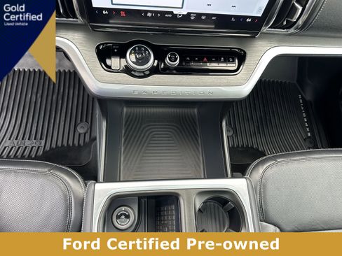 Certified 2025 Ford Expedition Max Platinum AWD/4WD image 17