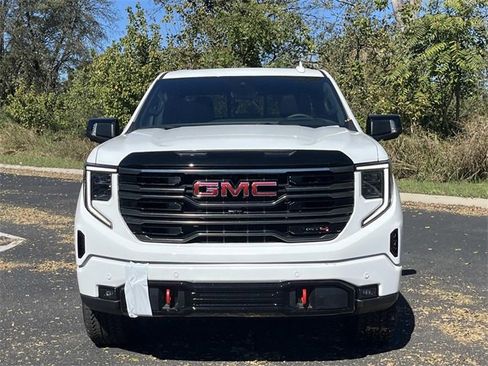 New 2026 GMC Sierra 1500 AT4 w/ Technology Package image 2