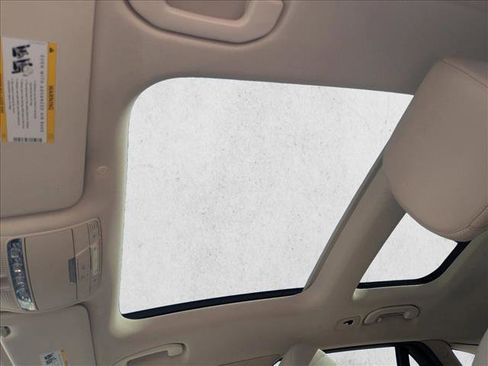 Used 2022 Mercedes-Benz GLC 300 image 15