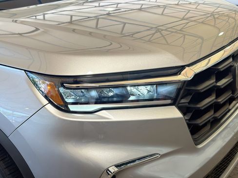 Certified 2025 Honda Pilot EX-L image 34
