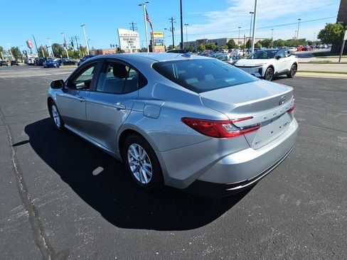 Certified 2025 Toyota Camry LE w/ Convenience Package FWD image 5