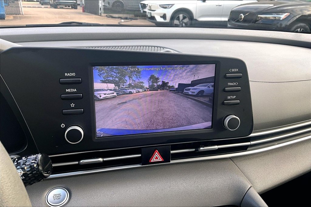 Used 2021 Hyundai Elantra SEL FWD image 29