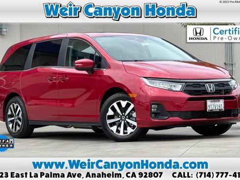Certified 2025 Honda Odyssey EX-L image 1