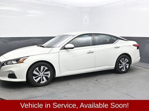 Used 2021 Nissan Altima 2.5 S FWD image 3