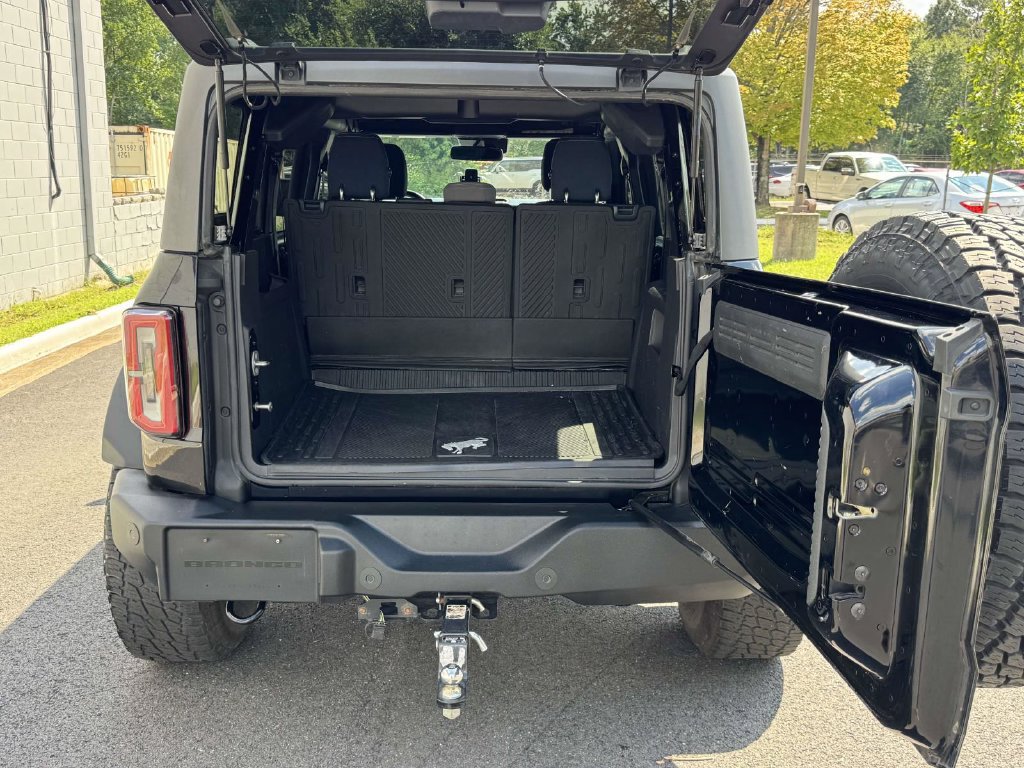 Used 2022 Ford Bronco Outer Banks AWD/4WD image 16