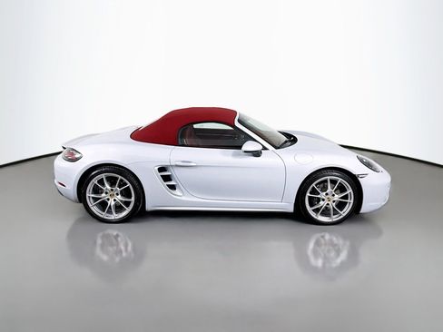 Certified 2024 Porsche 718 Boxster image 8