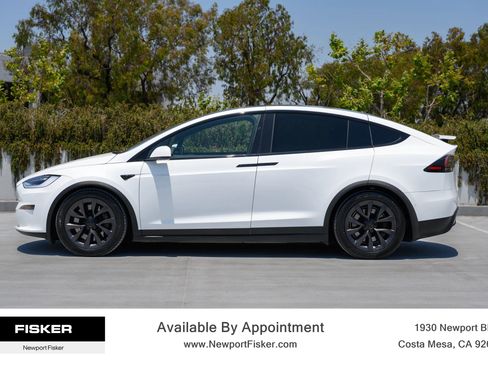Used 2023 Tesla Model X AWD/4WD image 6