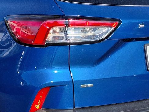 Used 2022 Ford Escape SE w/ Convenience Package image 24