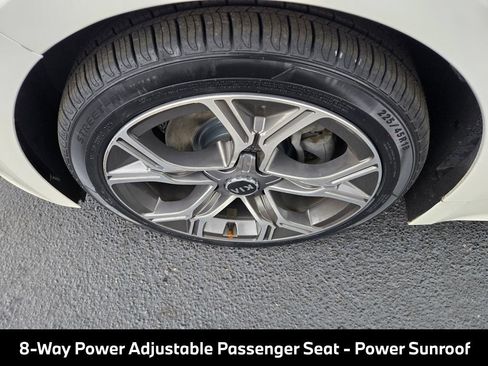 Used 2021 Kia Stinger GT-Line w/ Sun & Sound Package RWD image 15