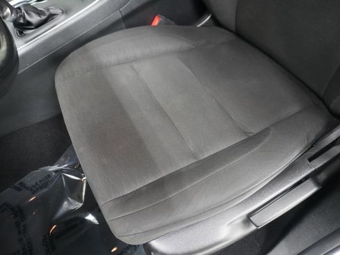 Used 2020 Dodge Durango SXT w/ 3rd Row Seating Group RWD image 12