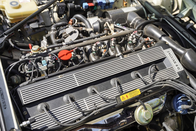Used 1993 Jaguar XJS 4.0 Convertible RWD image 26