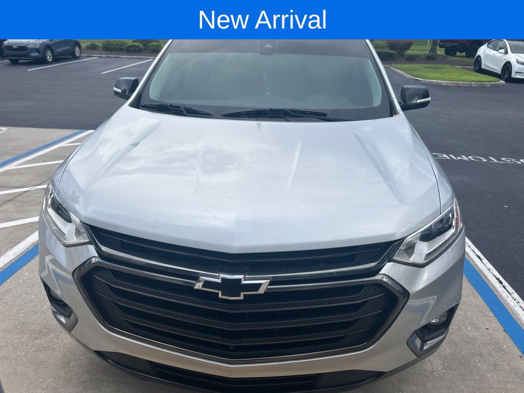 Used 2019 Chevrolet Traverse Premier w/ Redline Edition FWD image 2