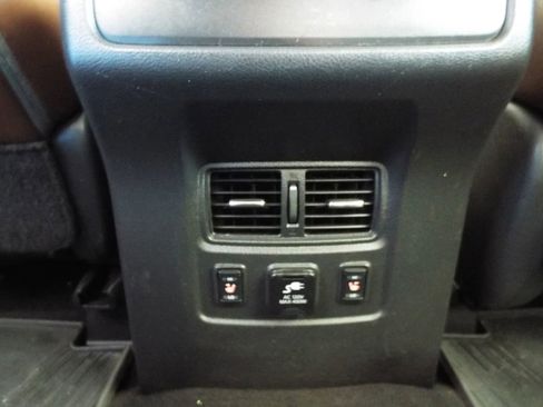 Used 2018 Nissan Titan Platinum Reserve w/ Platinum Utility Package image 30