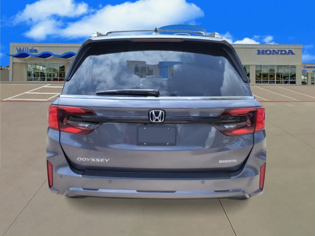 New 2027 Honda Odyssey Touring image 3