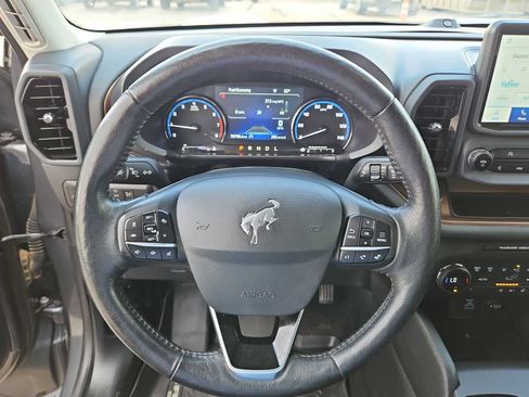 Used 2021 Ford Bronco Sport Outer Banks w/ Outer Banks Package AWD/4WD image 19