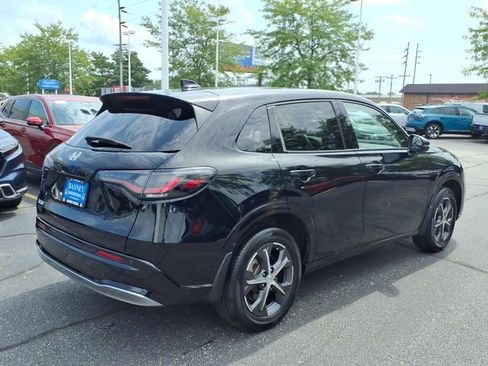 Certified 2024 Honda HR-V EX-L image 10