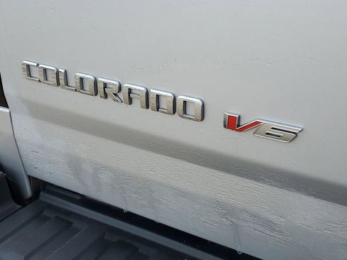 Used 2019 Chevrolet Colorado Z71 image 30