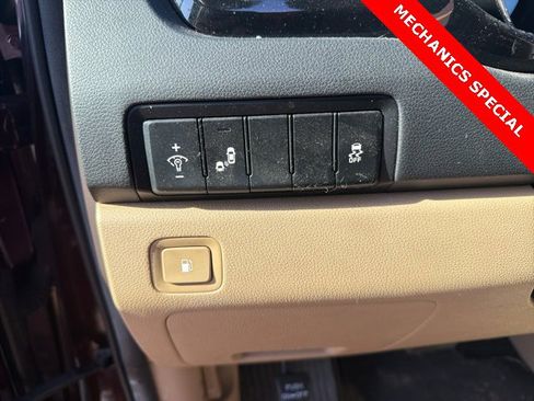 Used 2016 Kia Sedona EX image 7