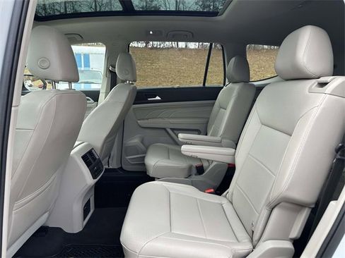 Used 2021 Volkswagen Atlas SEL image 22