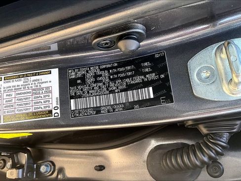 Used 2017 Toyota 4Runner SR5 Premium AWD/4WD image 34