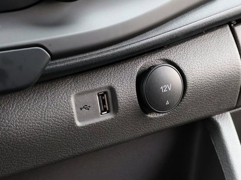 Certified 2025 Ford Transit 350 XL image 17