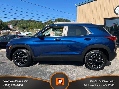 Used 2022 Chevrolet TrailBlazer LT w/ Convenience Package image 9