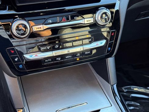 Used 2022 Ford Explorer ST w/ Equipment Group 401A image 28