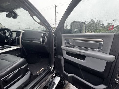 Used 2017 RAM 2500 Big Horn AWD/4WD image 27